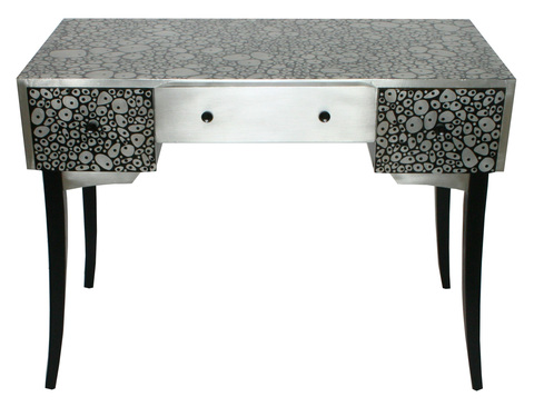 C-foam_desk_1_kate_noakes_main