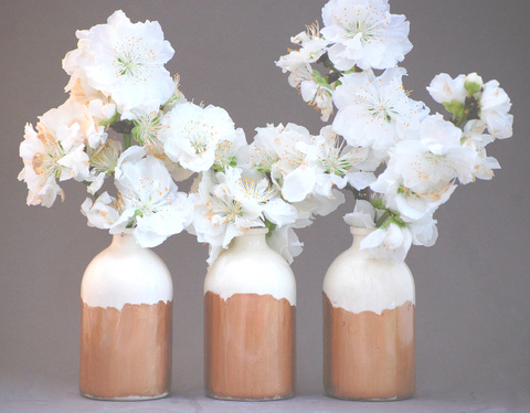 Bud_vase_-_white___copper_trio_main