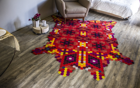 Huichol_rug_home_main