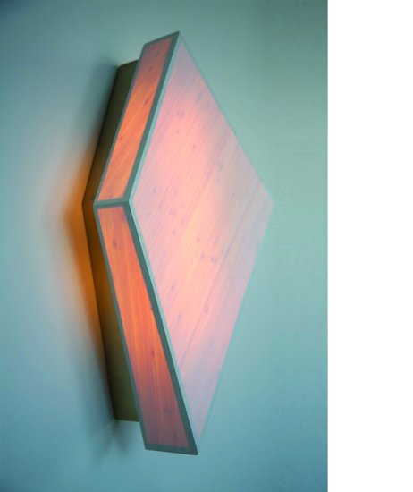 Wall_sconce_on_main